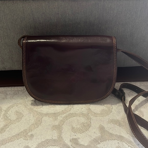 Genuine Leather crossbody bag - Picture 1 of 5